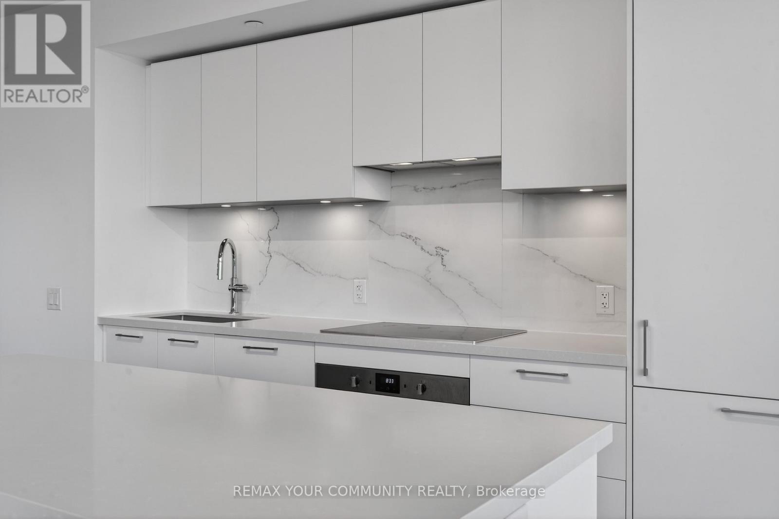 1305 - 33 Frederick Todd Way, Toronto, Ontario  M4G 0C9 - Photo 16 - C13115408