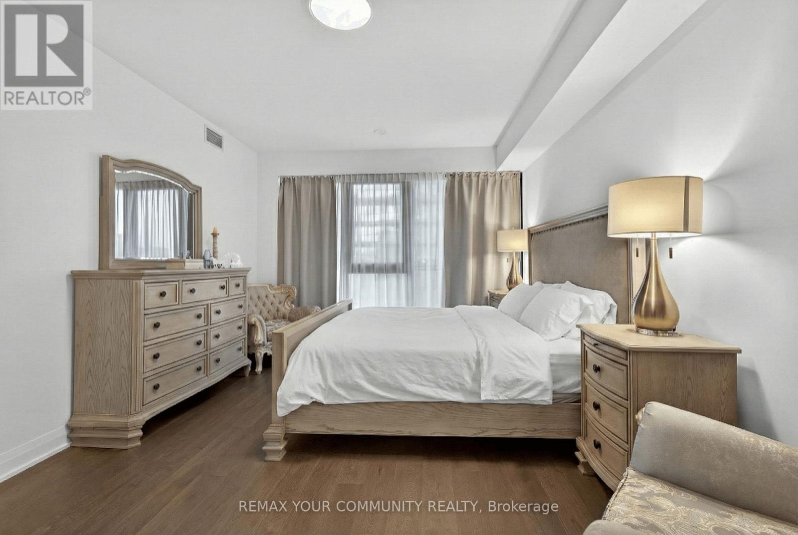 1305 - 33 Frederick Todd Way, Toronto, Ontario  M4G 0C9 - Photo 17 - C13115408