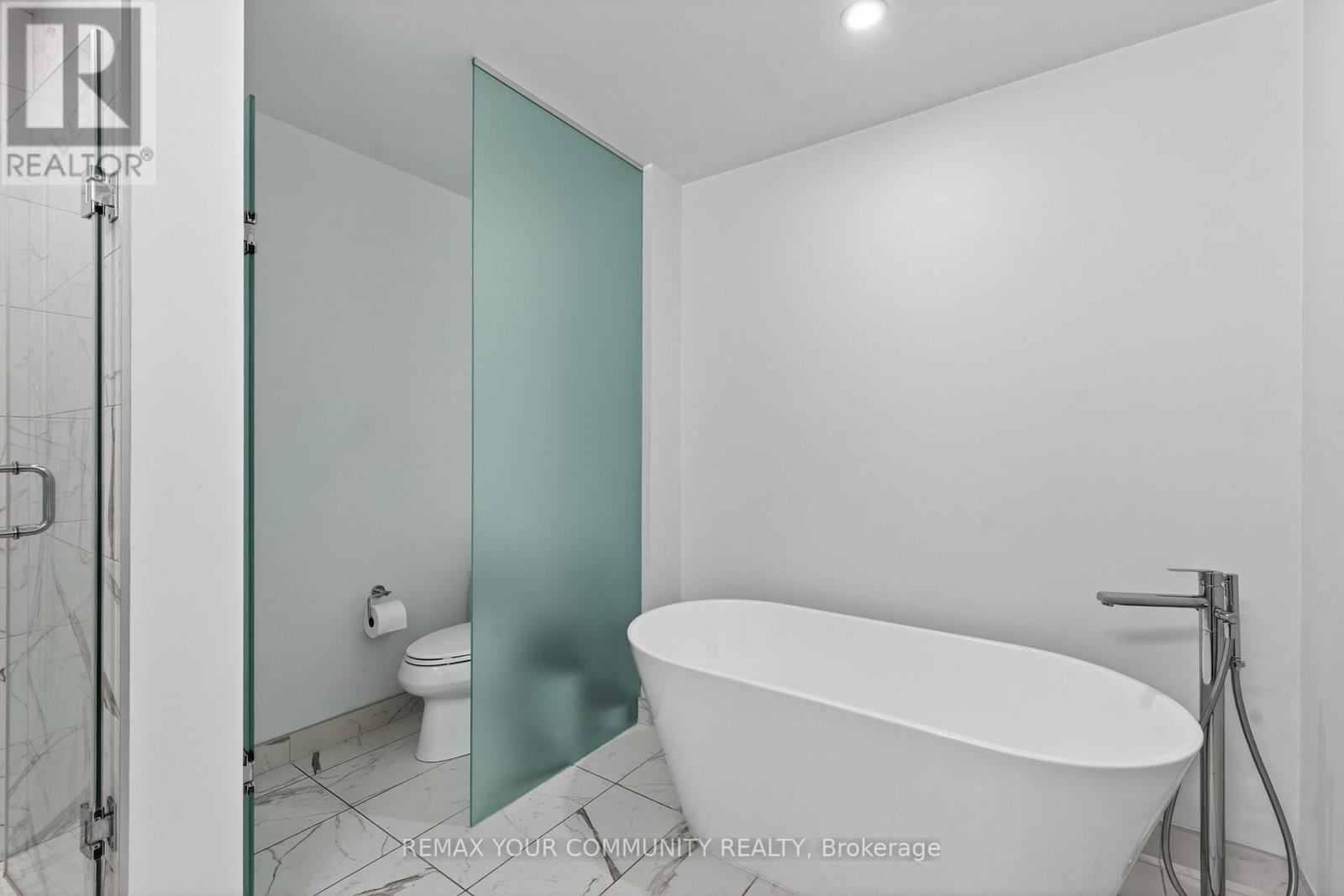 1305 - 33 Frederick Todd Way, Toronto, Ontario  M4G 0C9 - Photo 21 - C13115408