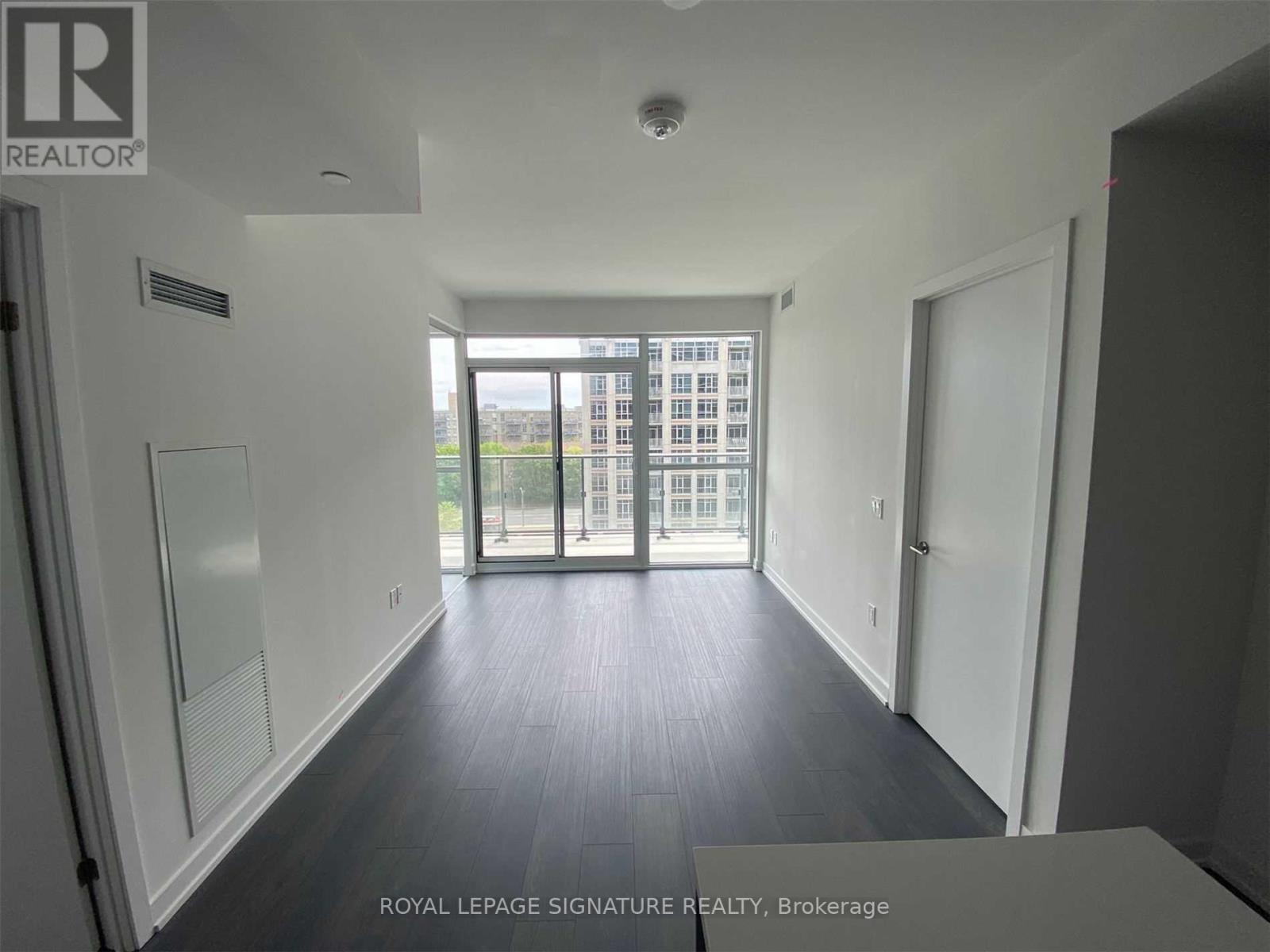 810 - 38 Iannuzzi Street, Toronto, Ontario  M5V 0S2 - Photo 5 - C13115426