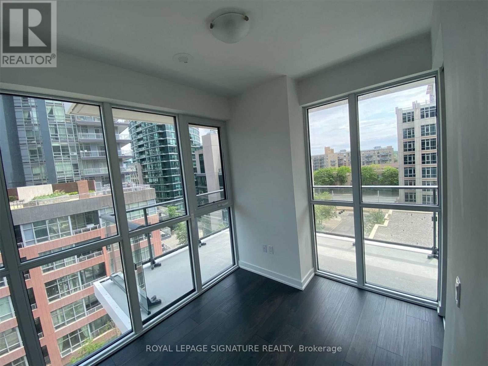 810 - 38 Iannuzzi Street, Toronto, Ontario  M5V 0S2 - Photo 8 - C13115426