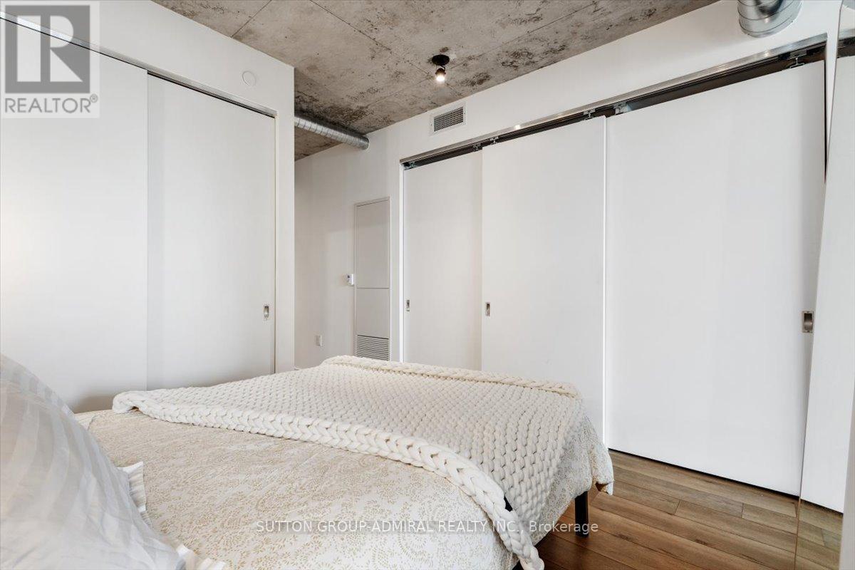 805 - 21 Lawren Harris Square, Toronto, Ontario  M5A 1H7 - Photo 7 - C13115440