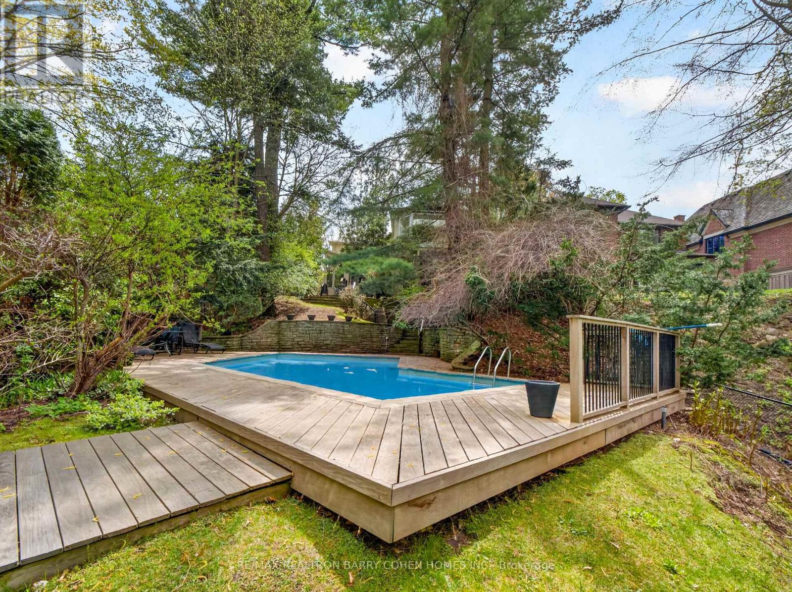 80 Donwoods Drive, Toronto, Ontario  M4N 2G5 - Photo 36 - C13115516