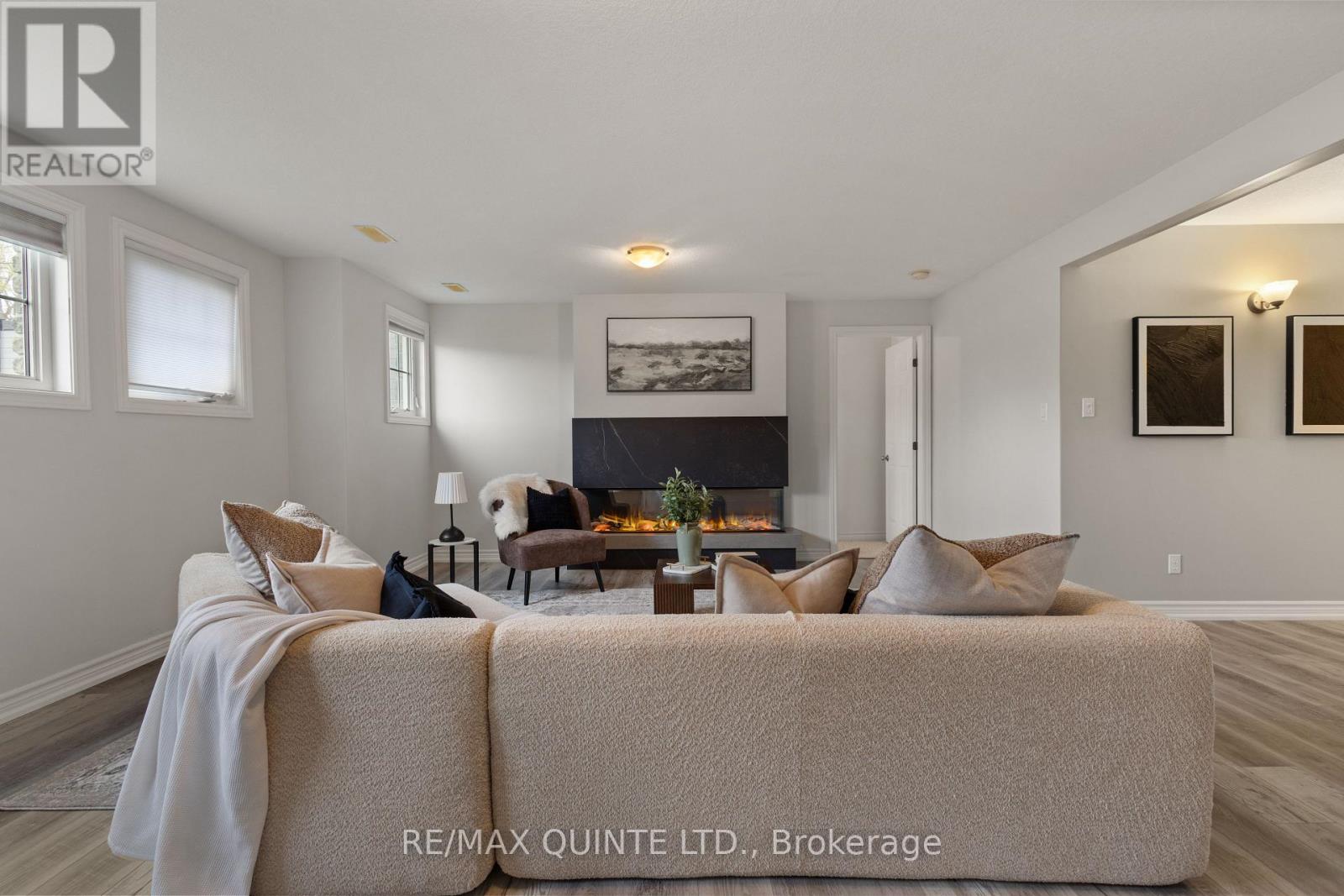 2 Applecrest Lane, Quinte West, Ontario  K8V 5P4 - Photo 37 - X13115710