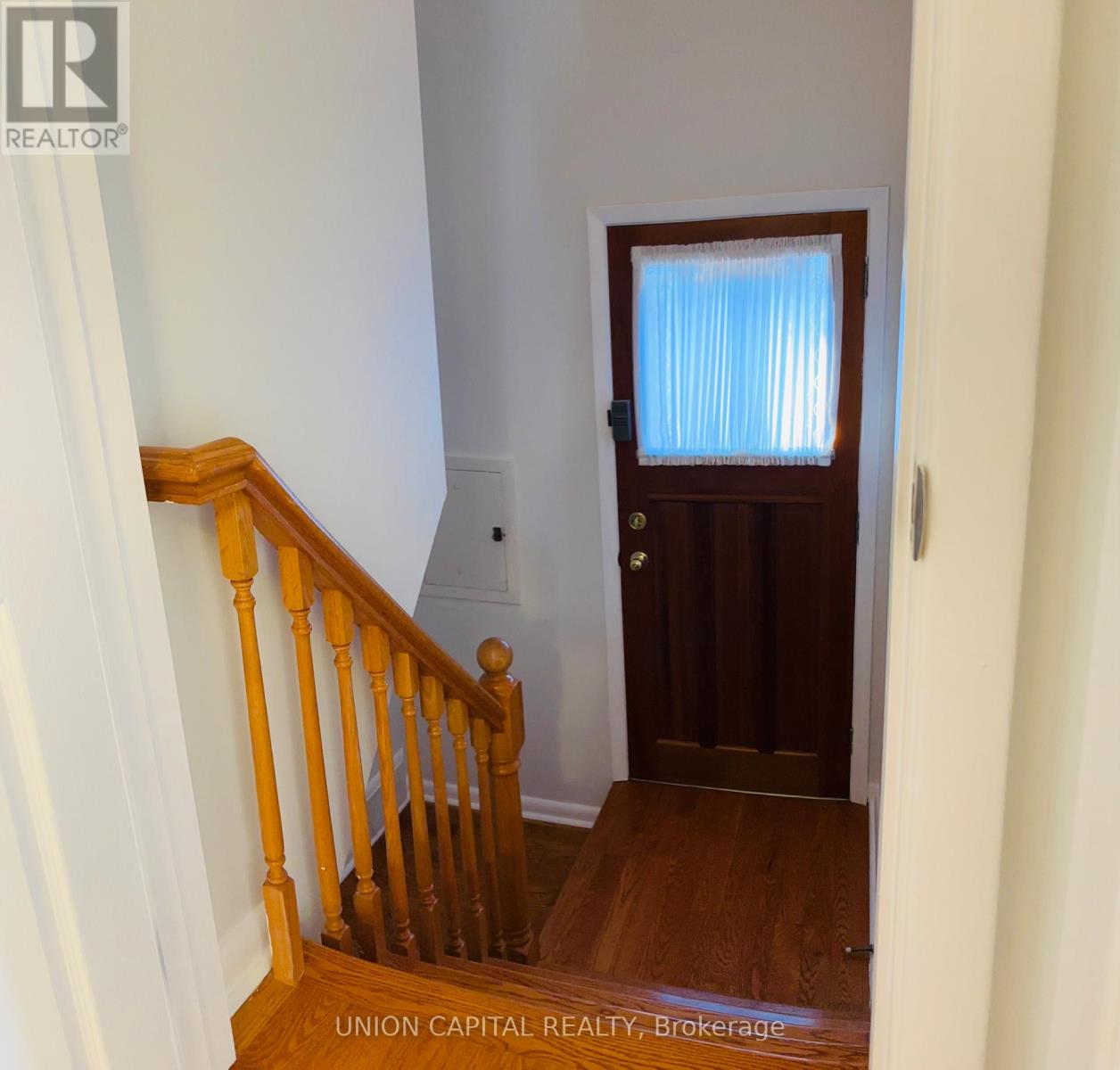6 Gretna Avenue, Toronto, Ontario  M4A 2H4 - Photo 16 - C13115532