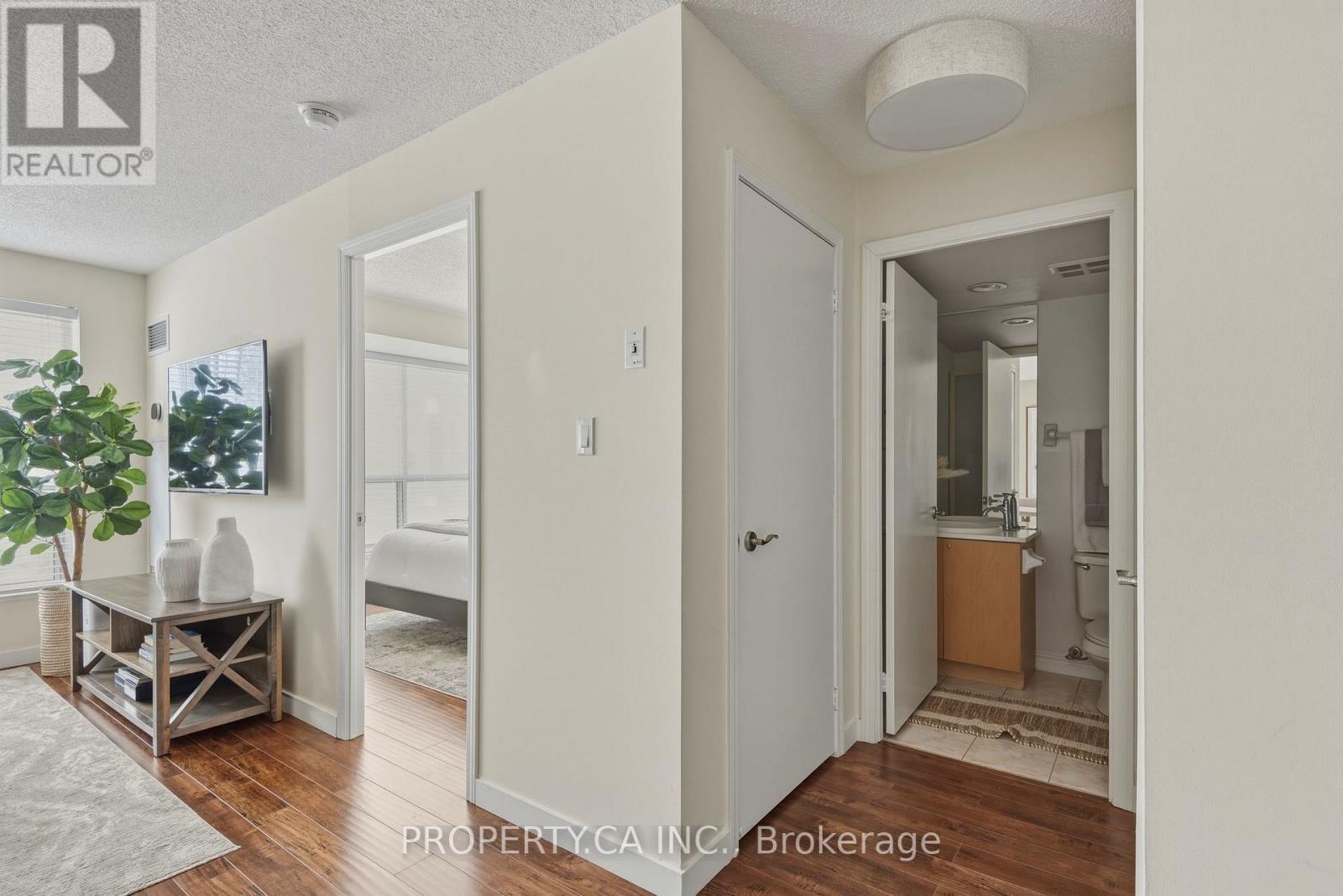 1105 - 410 Queens Quay W, Toronto, Ontario  M5V 3T1 - Photo 12 - C13115598