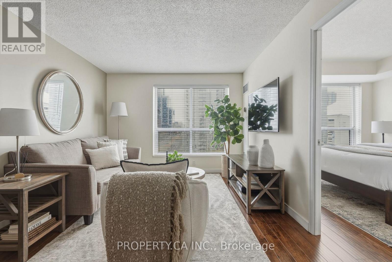 1105 - 410 Queens Quay W, Toronto, Ontario  M5V 3T1 - Photo 3 - C13115598