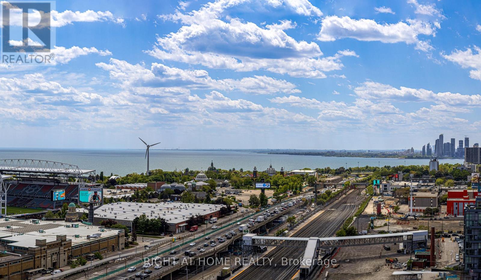 2104 - 85 EAST LIBERTY STREET, Toronto, Ontario