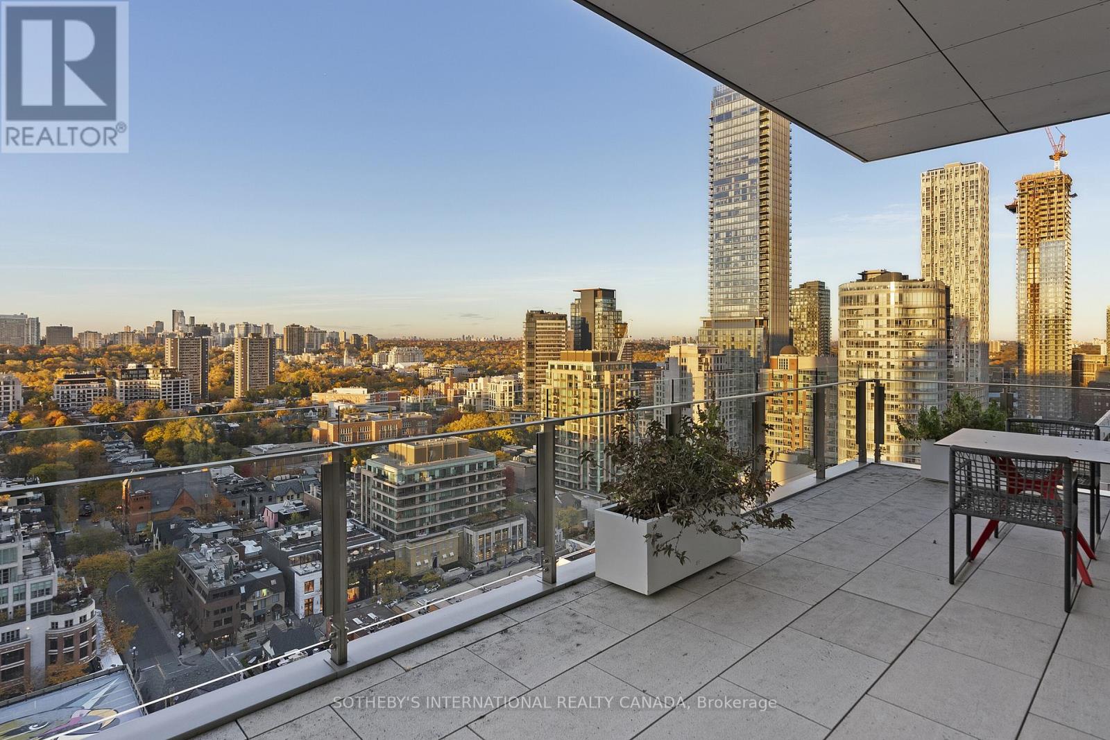 1700 - 155 Cumberland Street, Toronto, Ontario  M5R 1A2 - Photo 15 - C13115642