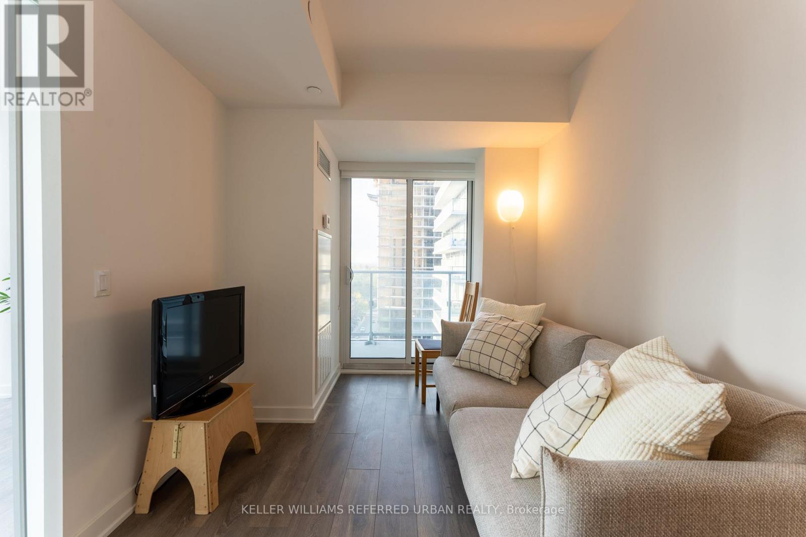 1012 - 195 Redpath Avenue, Toronto, Ontario  M4P 0E4 - Photo 3 - C13115712