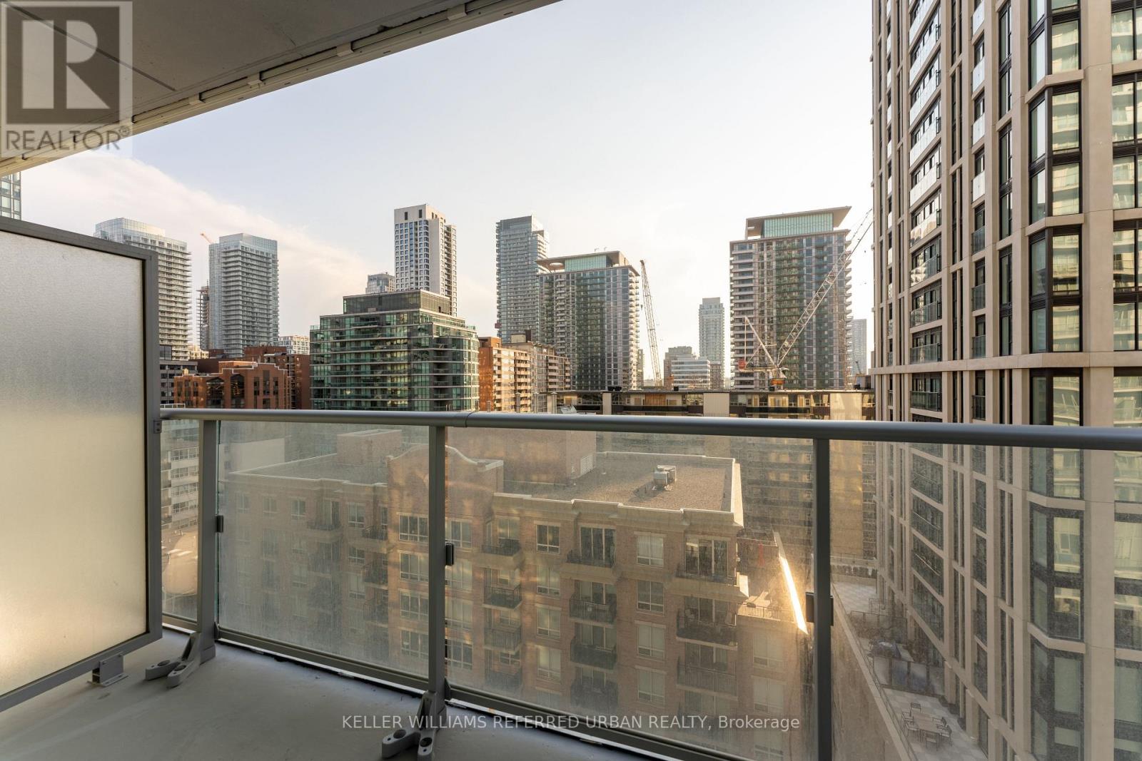 1012 - 195 Redpath Avenue, Toronto, Ontario  M4P 0E4 - Photo 7 - C13115712