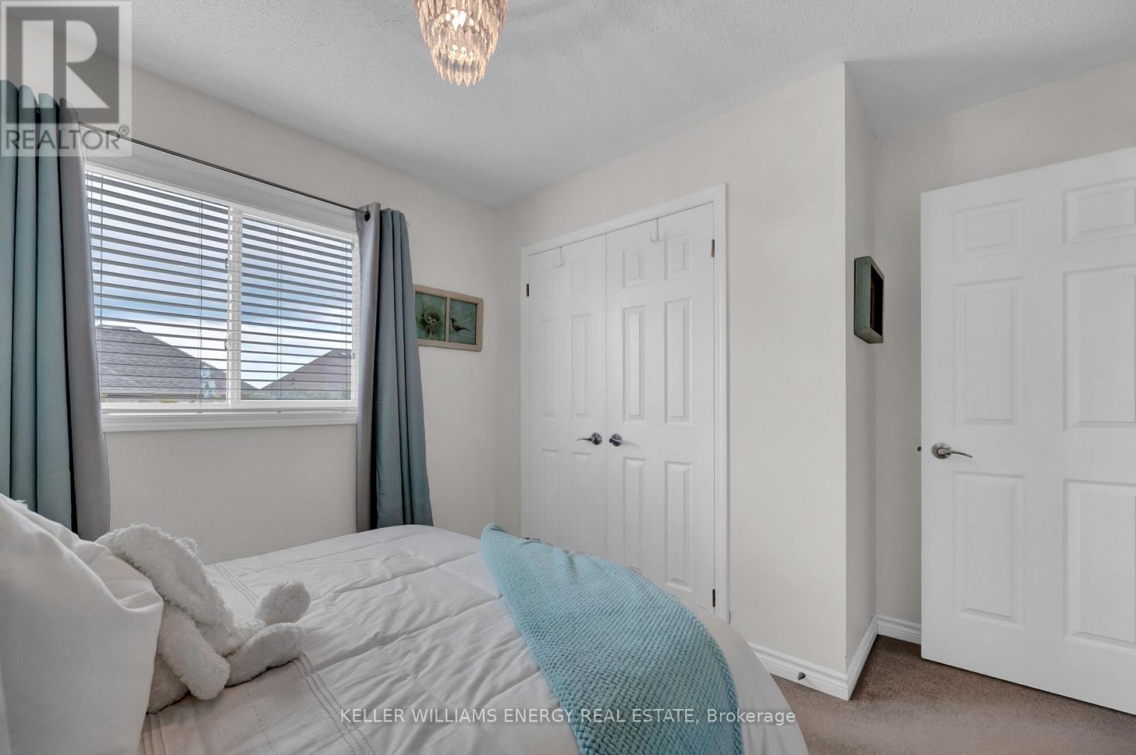 1307 Macinally Court, Oshawa, Ontario  L1K 0B6 - Photo 29 - E13115686