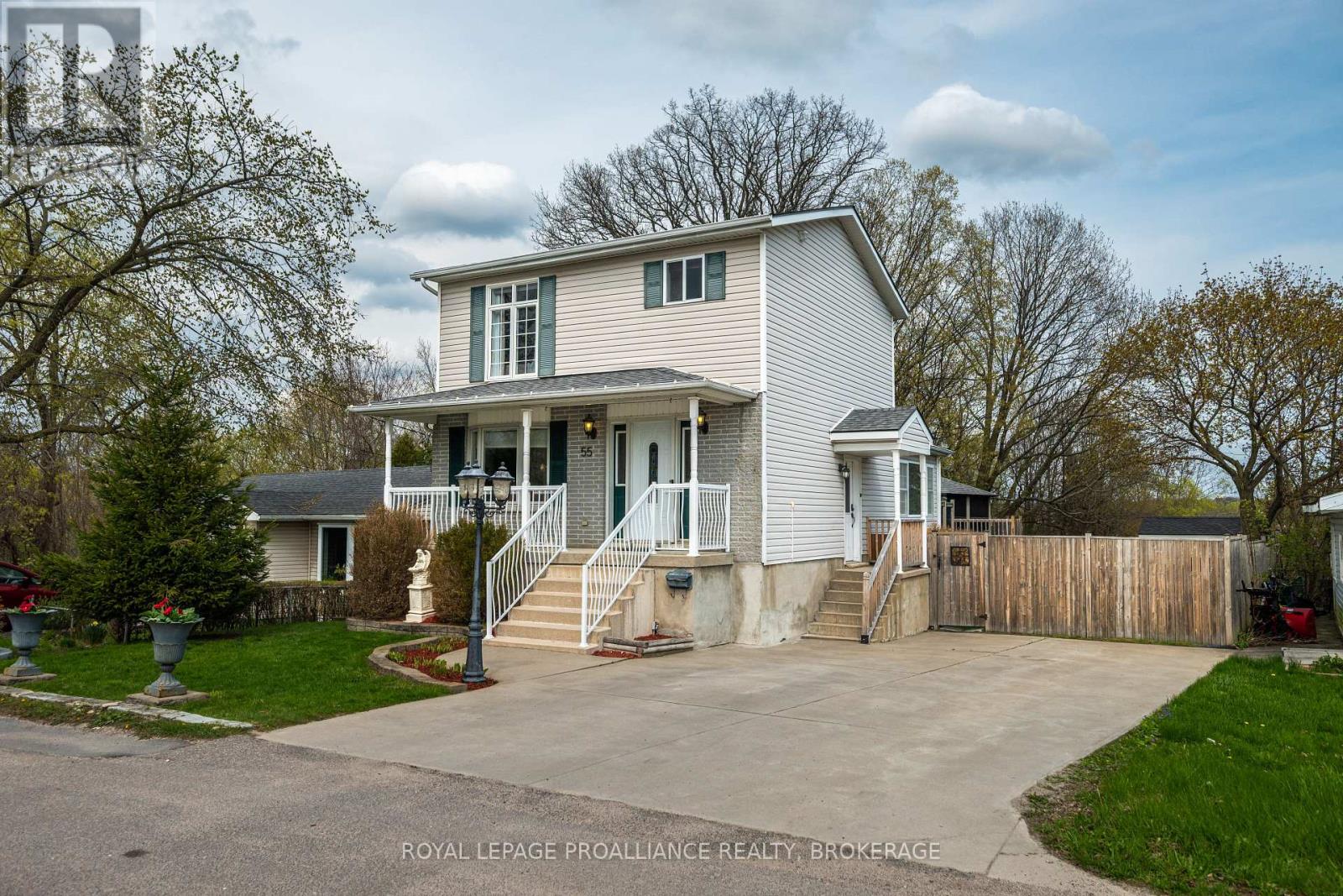 55 SHAW STREET, Kingston, Ontario