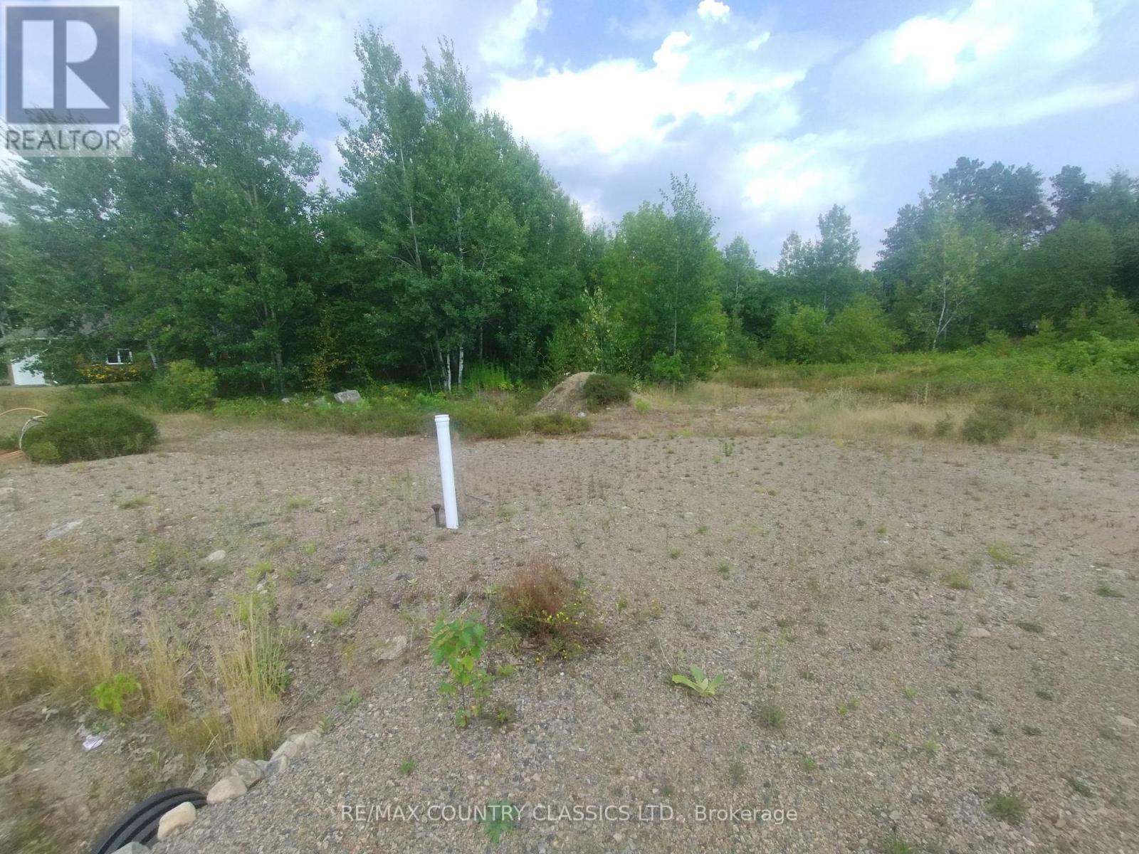 00 LAKEVIEW PARKWAY, Madawaska Valley, Ontario