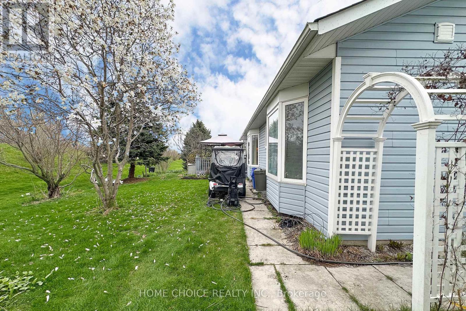 27 Niagara Trail, Clarington, Ontario  L1B 1A2 - Photo 22 - E13115358