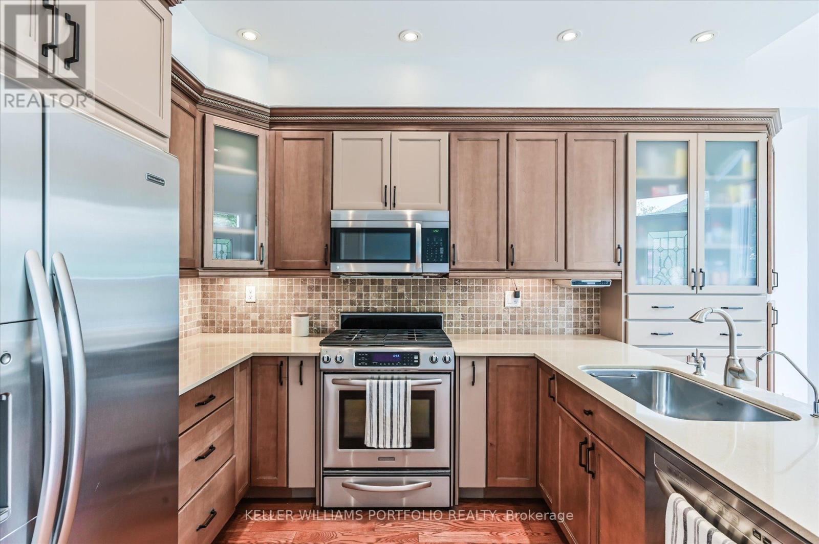 1785 Autumn Crescent, Pickering, Ontario L1V 6W7 - Photo 15 - E13115370