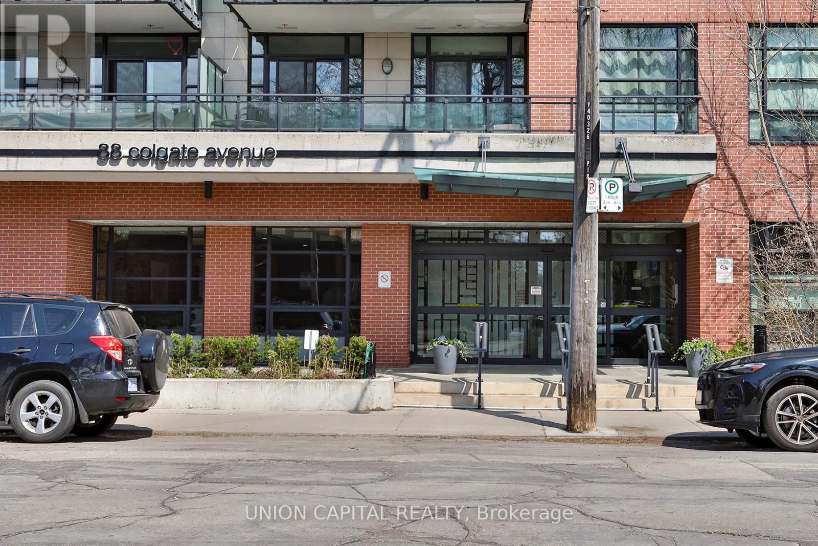 417 - 88 Colgate Avenue, Toronto, Ontario  M4M 0A6 - Photo 15 - E13115690