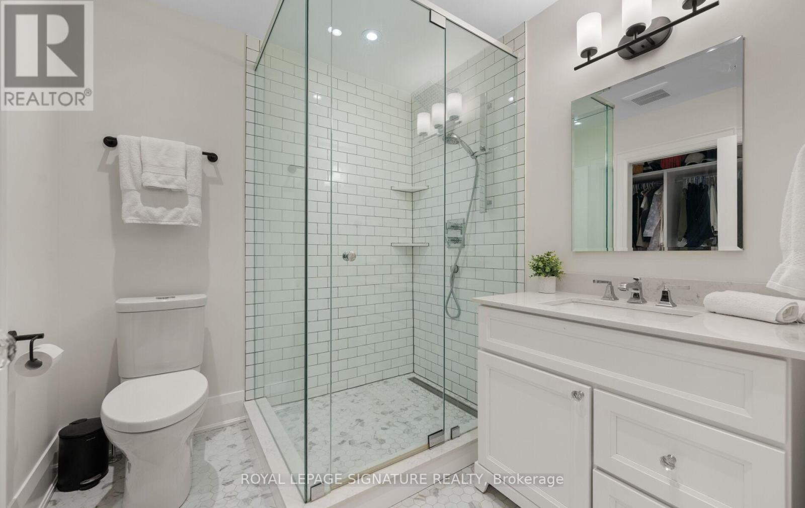 86 Hudson Drive, Toronto, Ontario  M4T 2K3 - Photo 22 - C13085198