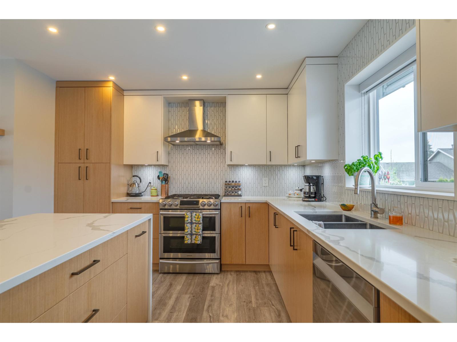 8879 204b Street, Langley, British Columbia  V1M 1A1 - Photo 8 - R3121878