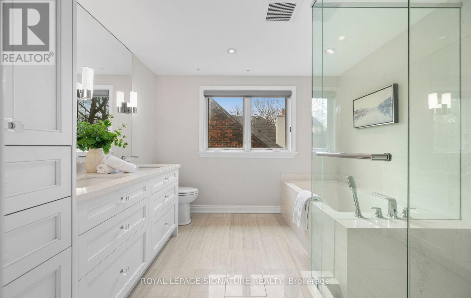 86 Hudson Drive, Toronto, Ontario  M4T 2K3 - Photo 33 - C13085198