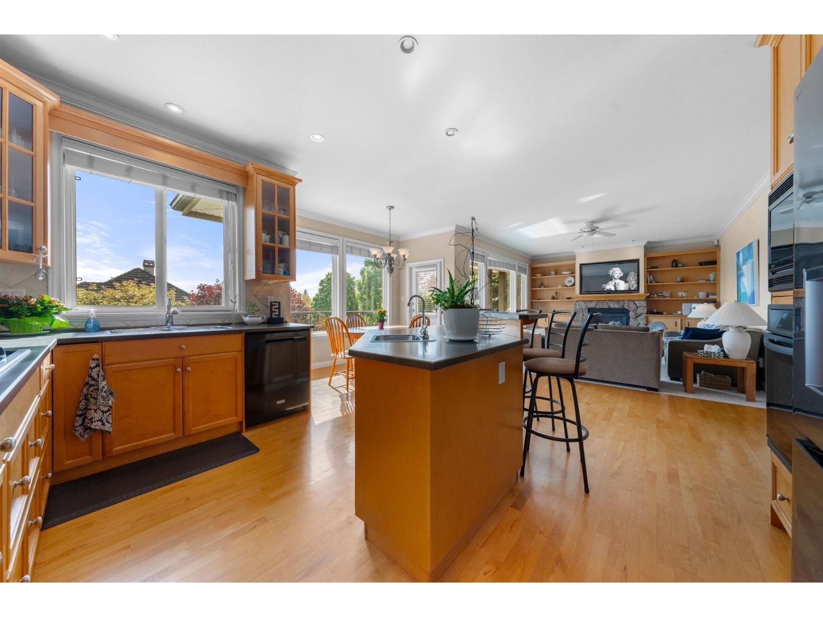8742 166 Street, Surrey, British Columbia  V4N 5B2 - Photo 11 - R3121816
