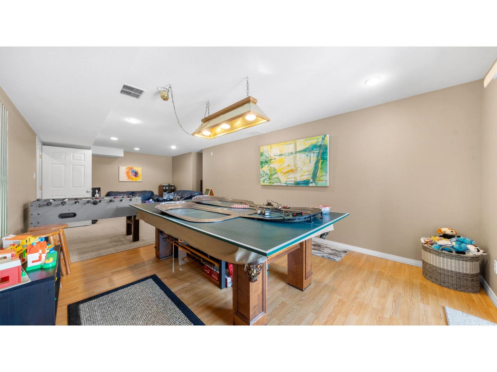 8742 166 Street, Surrey, British Columbia  V4N 5B2 - Photo 34 - R3121816