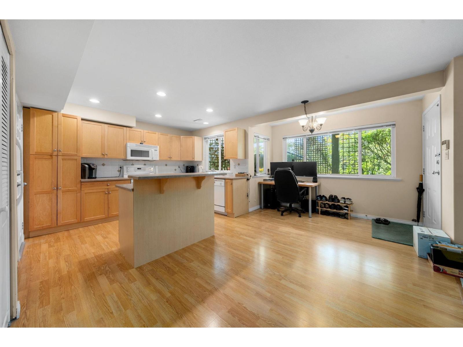 8742 166 Street, Surrey, British Columbia  V4N 5B2 - Photo 38 - R3121816