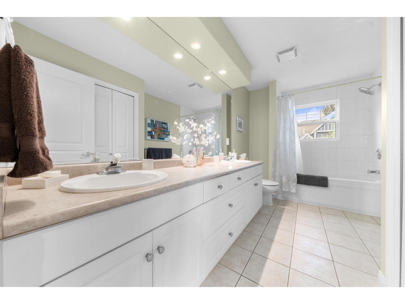 8742 166 Street, Surrey, British Columbia  V4N 5B2 - Photo 27 - R3121816