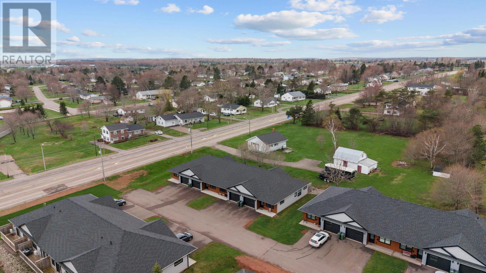 7 19 Muttart Drive, Cornwall, Prince Edward Island  C0A 1H0 - Photo 40 - 202610531