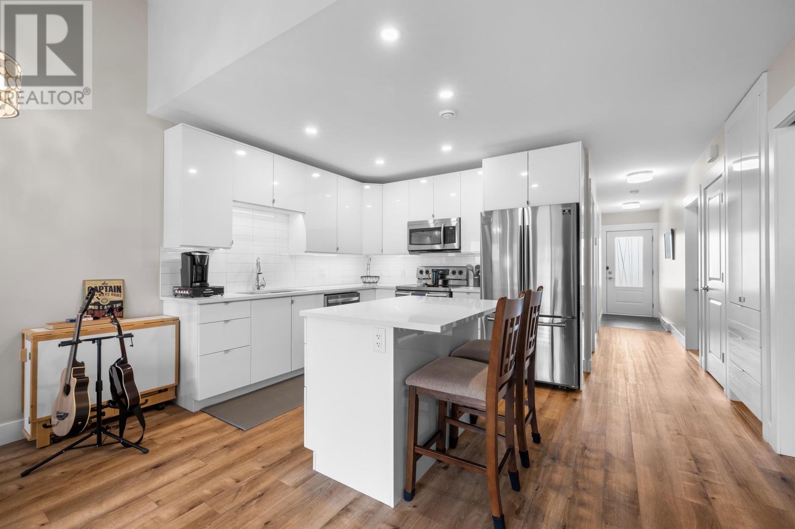 7 19 Muttart Drive, Cornwall, Prince Edward Island  C0A 1H0 - Photo 5 - 202610531