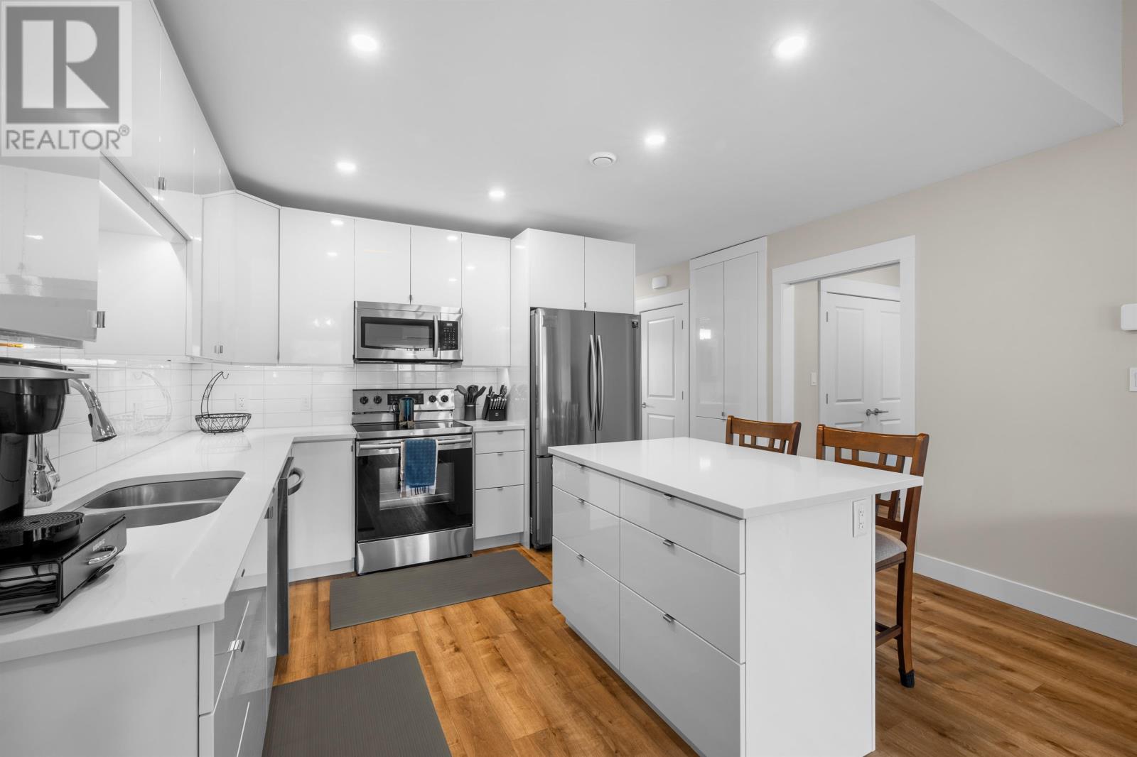 7 19 Muttart Drive, Cornwall, Prince Edward Island  C0A 1H0 - Photo 8 - 202610531