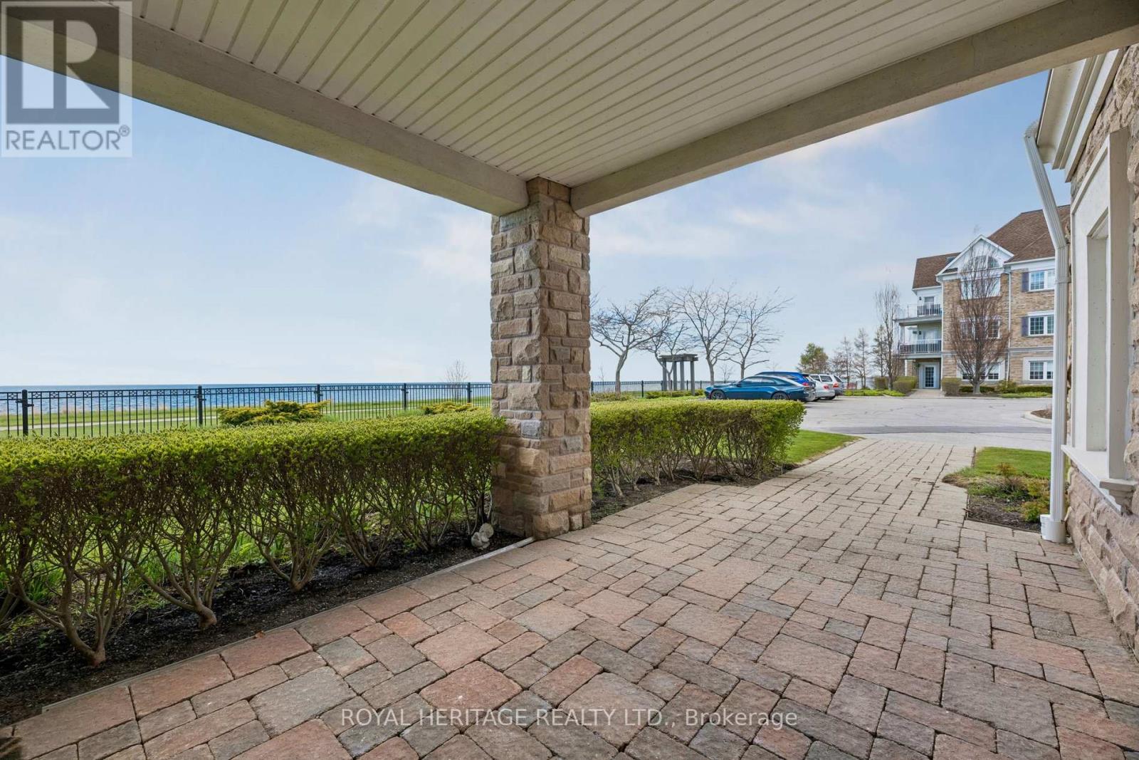 101 - 385 Lakebreeze Drive, Clarington, Ontario  L1B 1P5 - Photo 2 - E13115478