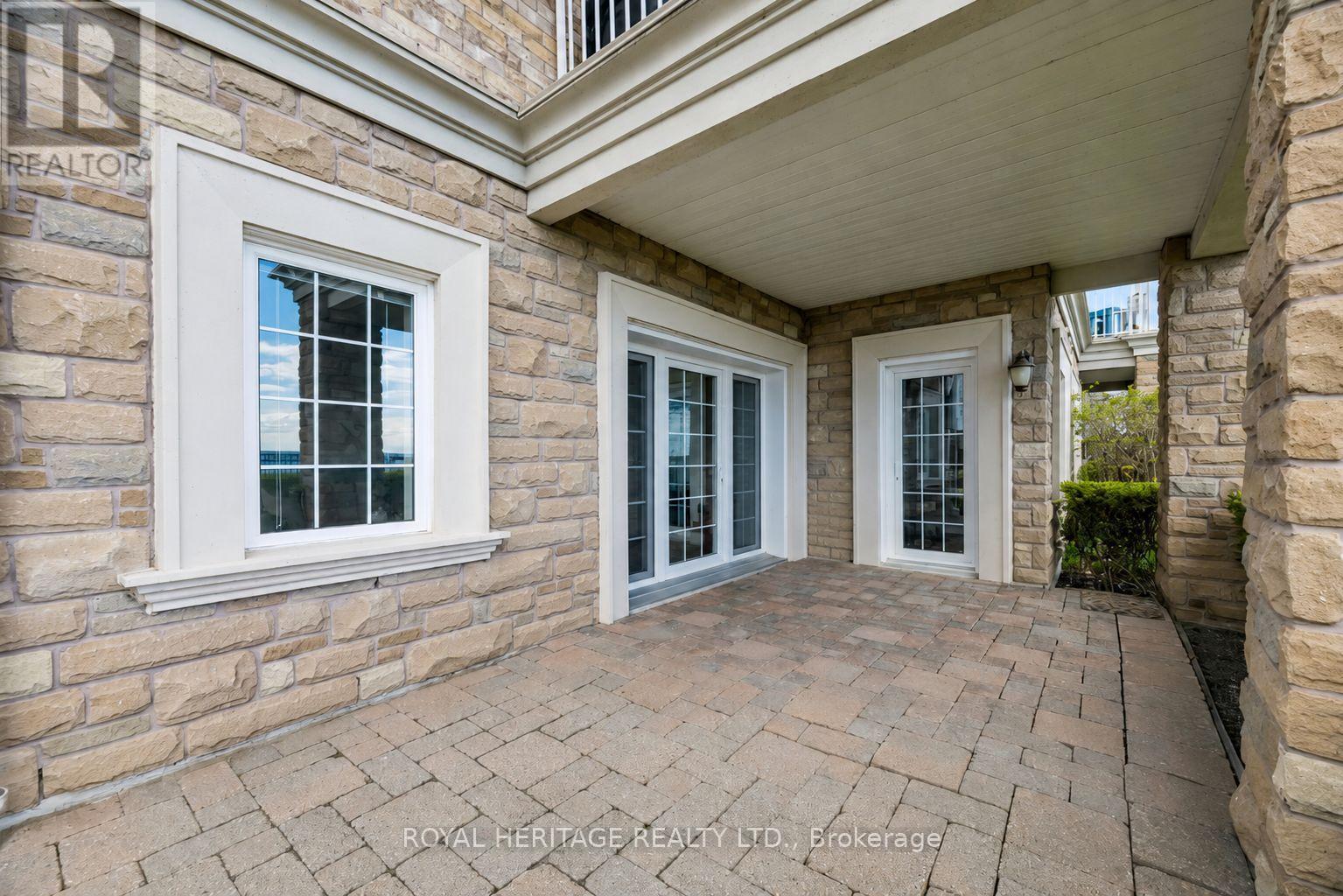 101 - 385 Lakebreeze Drive, Clarington, Ontario  L1B 1P5 - Photo 3 - E13115478