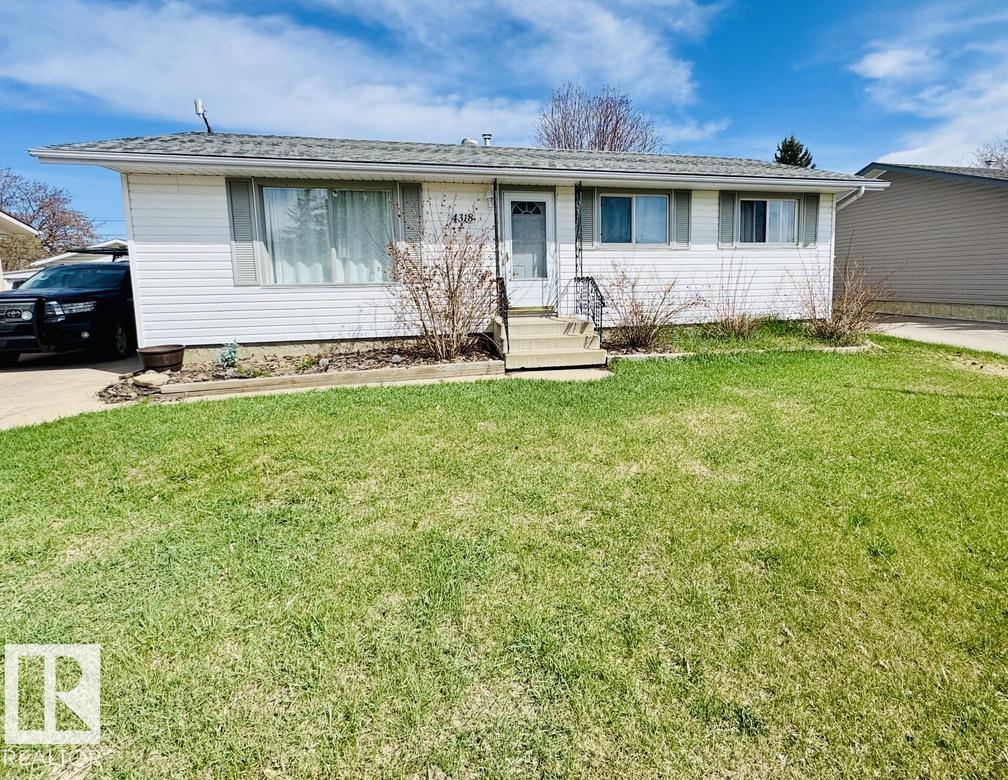 4318 49 AV, st. paul town, Alberta