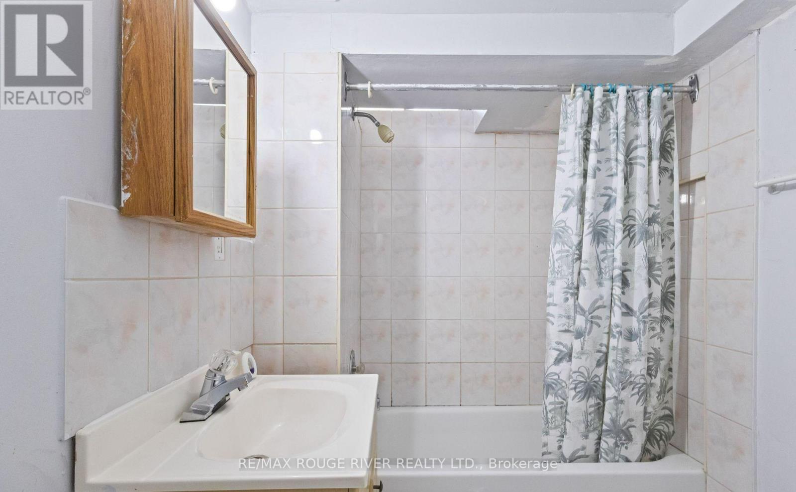 77 Lowry Square, Toronto, Ontario  M1B 1N7 - Photo 32 - E13115160