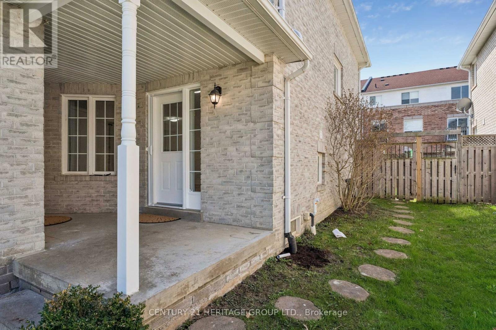 1438 Forest Street, Innisfil, Ontario  L9S 4Y3 - Photo 3 - N13115342