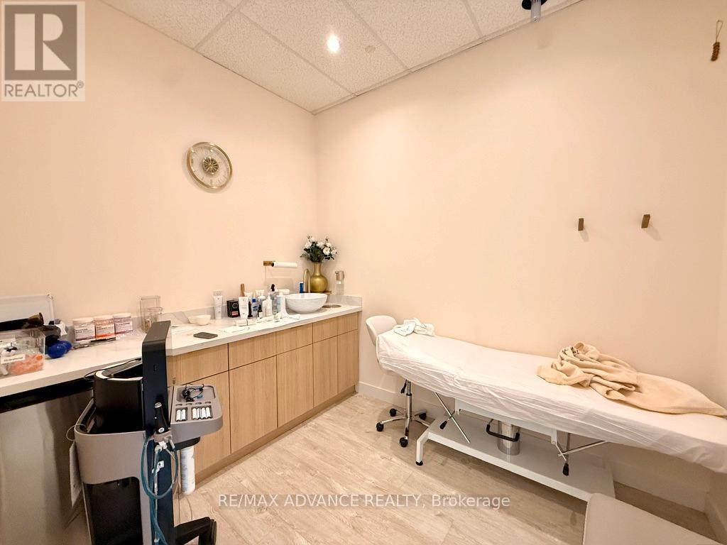 3861 Highway 7 E, Markham (Unionville), Ontario  L3R 6M9 - Photo 6 - N13115418