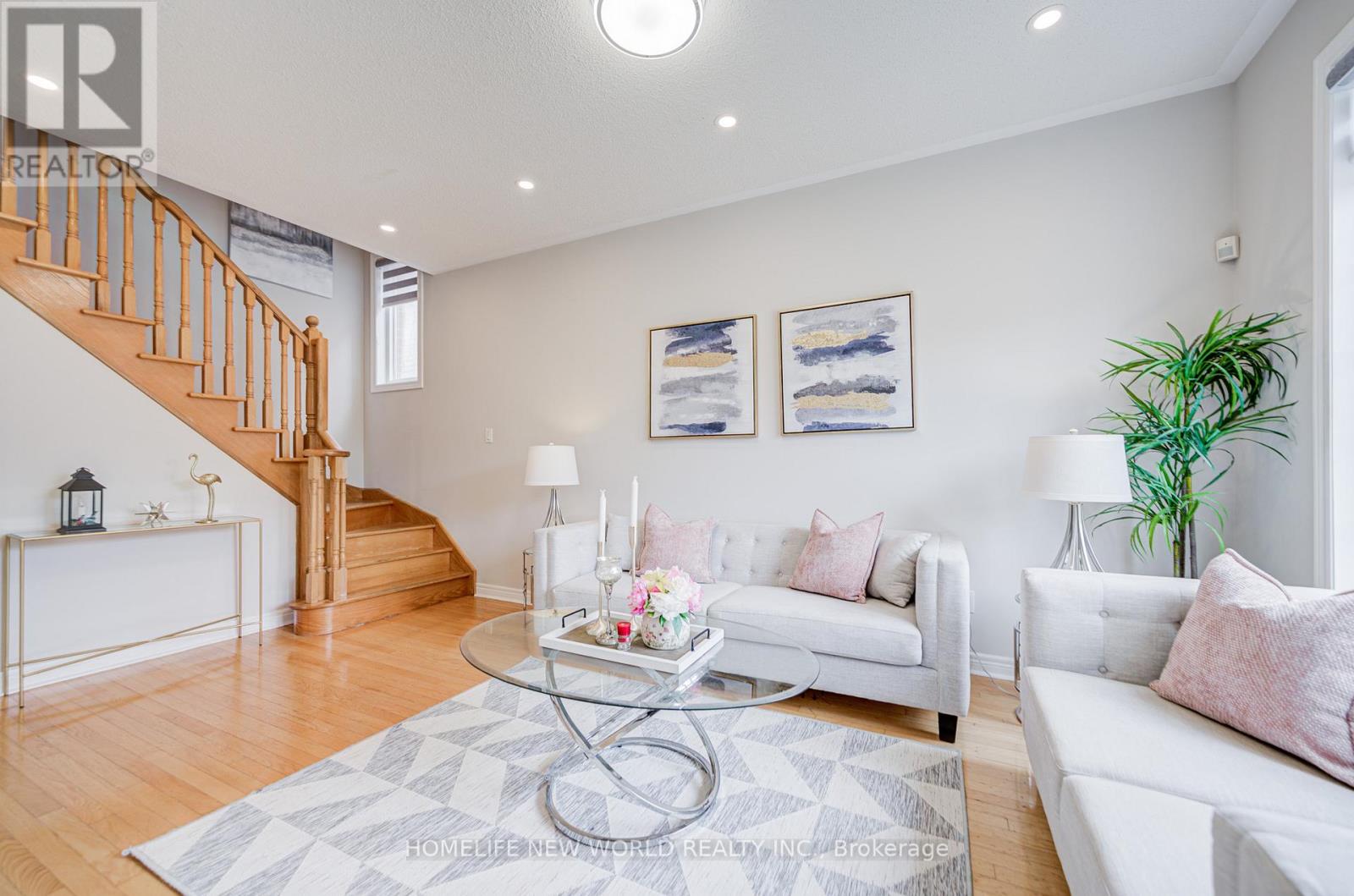58 Saint Damian Avenue, Vaughan, Ontario  L4H 2L5 - Photo 6 - N13115462