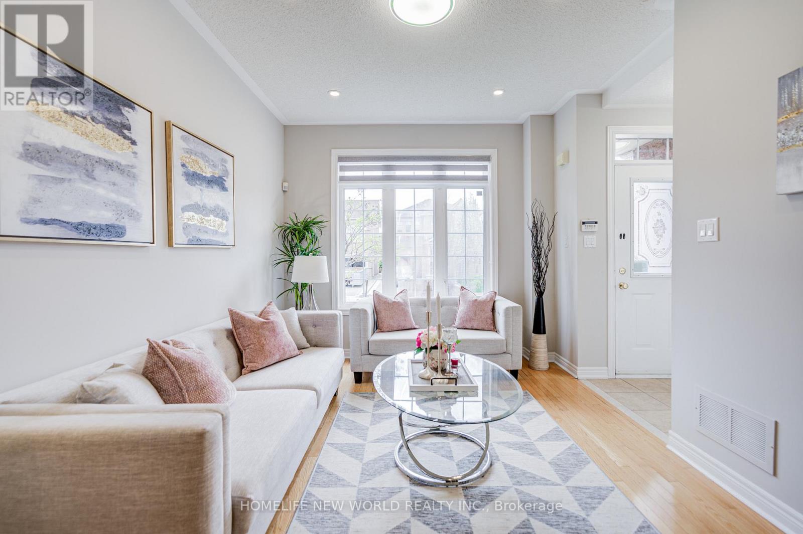 58 Saint Damian Avenue, Vaughan, Ontario  L4H 2L5 - Photo 7 - N13115462