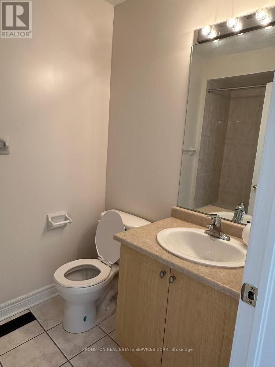 11 Ivory Silk Drive, Markham, Ontario  L6C 0G8 - Photo 9 - N13115592