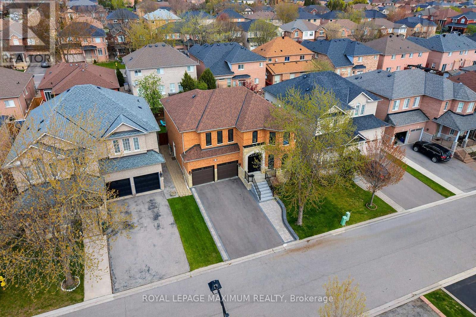 41 Tavio Way, Vaughan, Ontario  L4H 1S1 - Photo 2 - N13115644