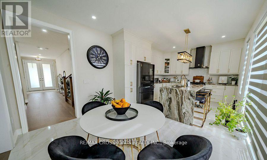 50 Carriage Shop Bend, East Gwillimbury, Ontario  L9N 0Y5 - Photo 25 - N13115650