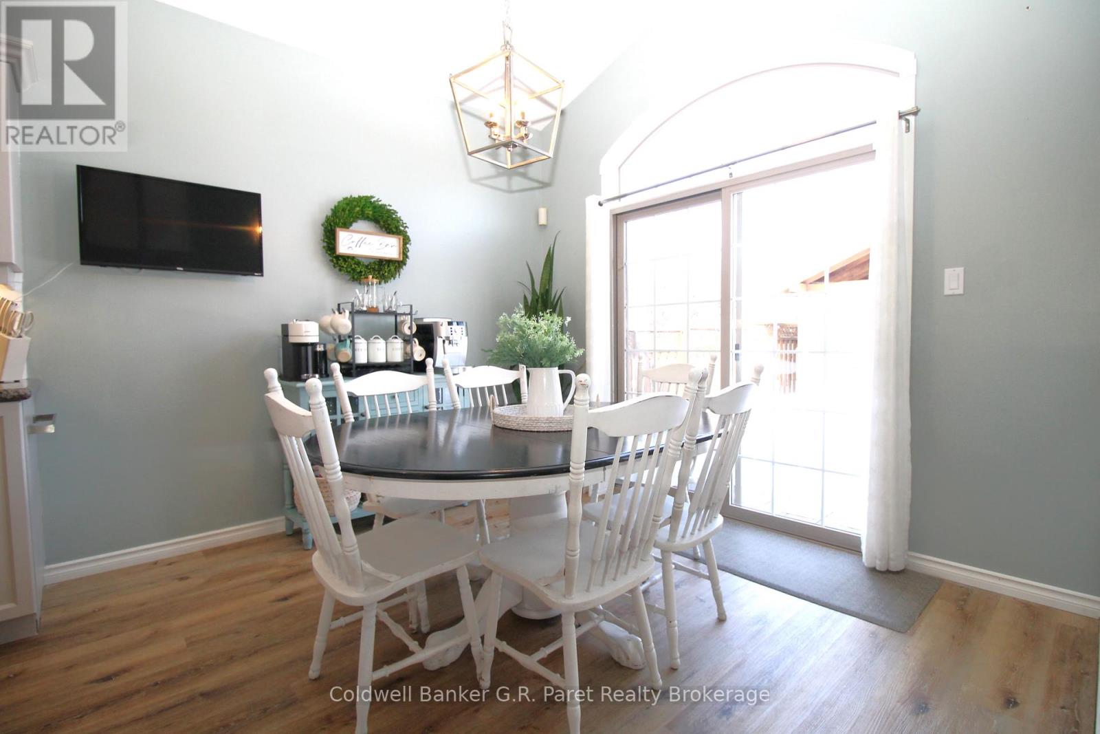 32 Macdonald Crescent, Brantford, Ontario  N3R 8B2 - Photo 16 - X12827594