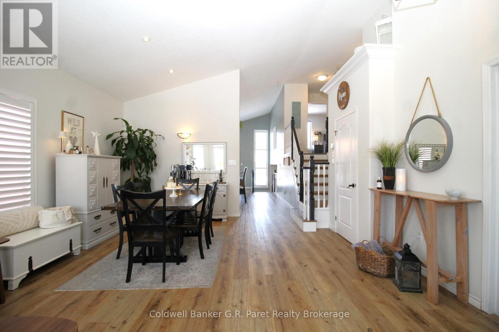 32 Macdonald Crescent, Brantford, Ontario  N3R 8B2 - Photo 11 - X12827594