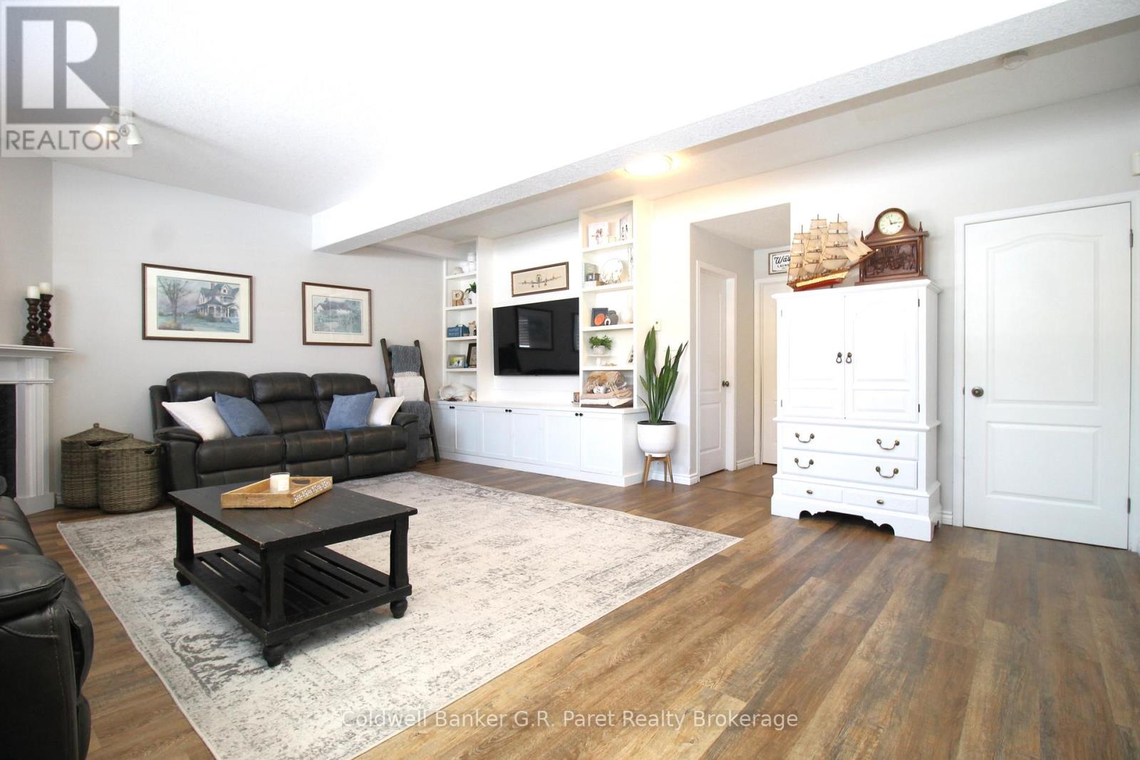 32 Macdonald Crescent, Brantford, Ontario  N3R 8B2 - Photo 20 - X12827594