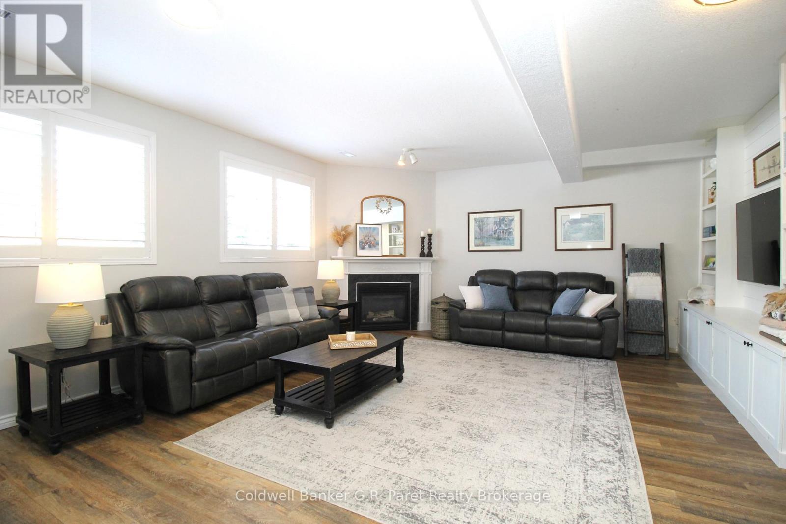 32 Macdonald Crescent, Brantford, Ontario  N3R 8B2 - Photo 18 - X12827594