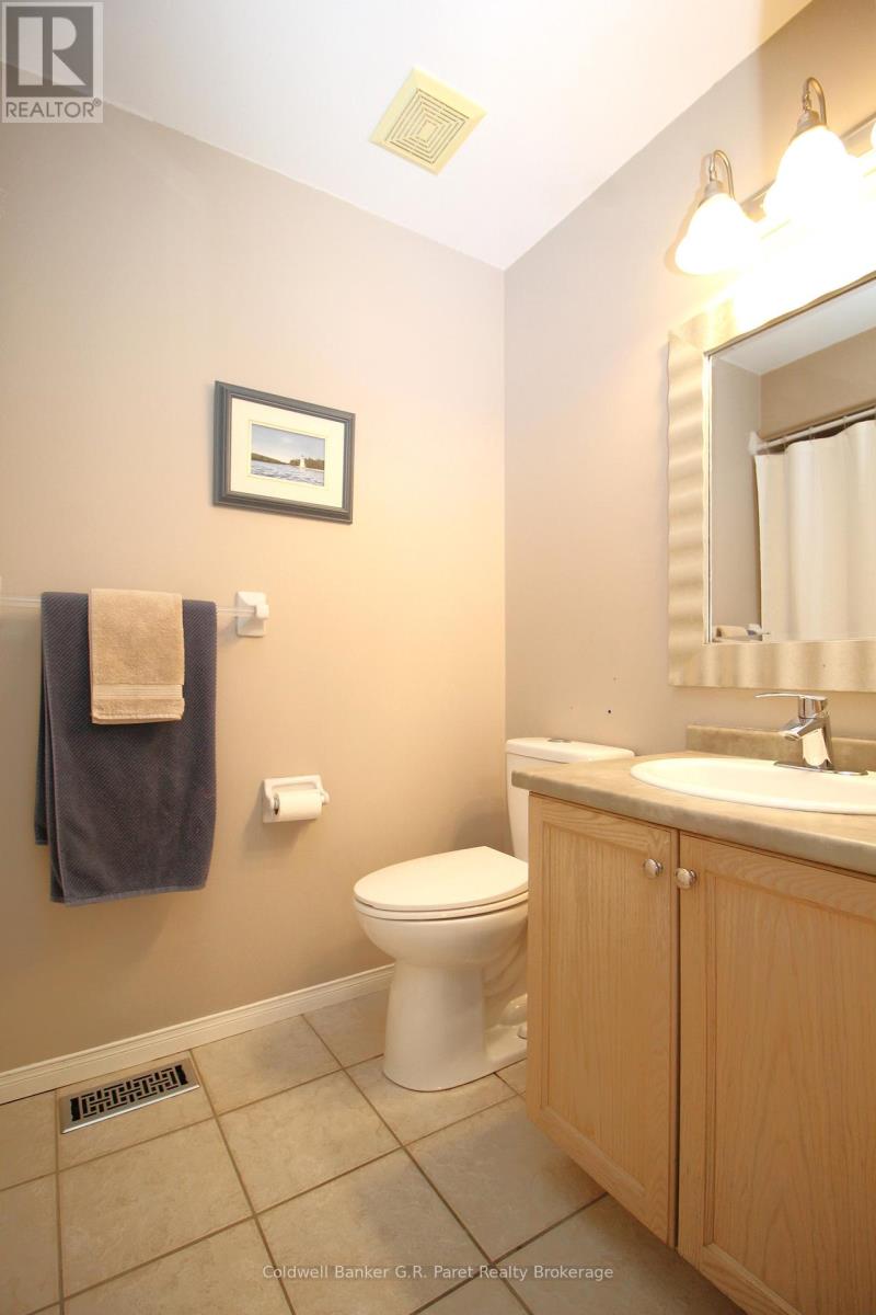 32 Macdonald Crescent, Brantford, Ontario  N3R 8B2 - Photo 33 - X12827594