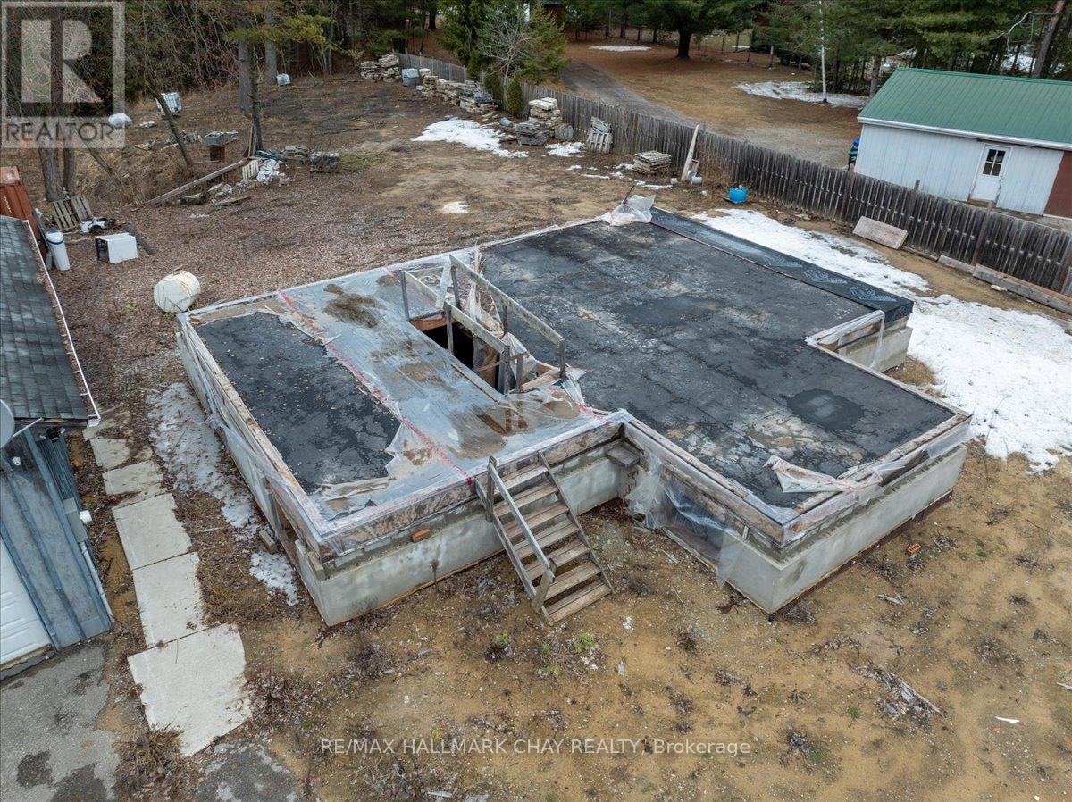 8240 Main Street, Adjala-Tosorontio, Ontario  L0M 1M0 - Photo 8 - N12965728