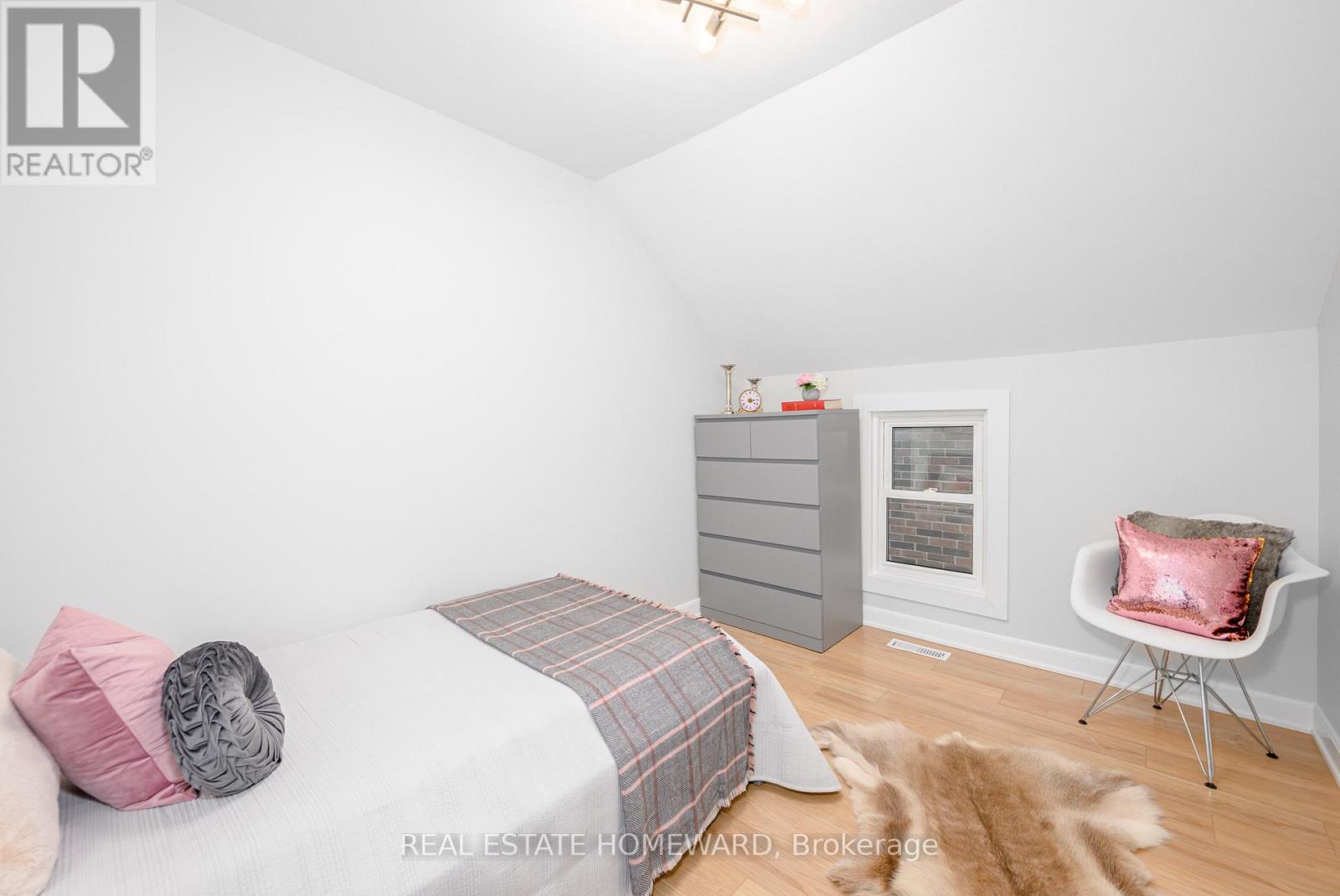93 Agnes Street, Oshawa, Ontario  L1G 1V3 - Photo 32 - E13110838