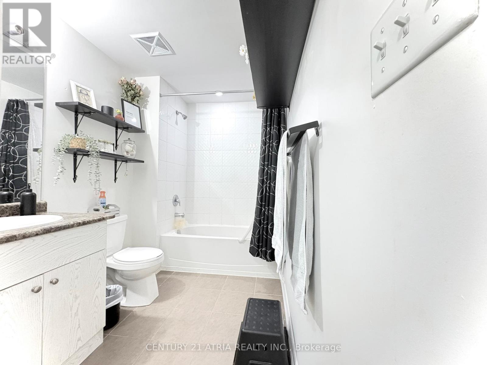 109 - 720 Yonge Street, Barrie, Ontario  L9J 0G9 - Photo 10 - S13115470